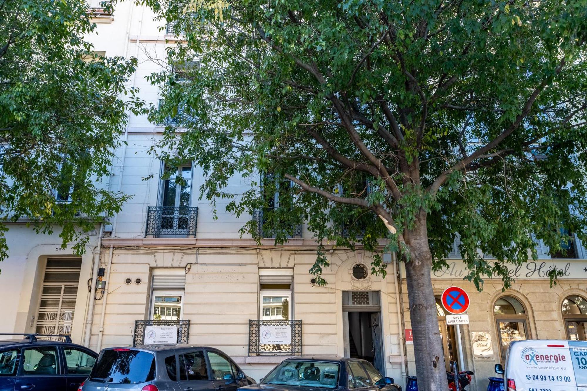 L'Haussmannien - Appartement Standing - Hypercentre ツーロン エクステリア 写真